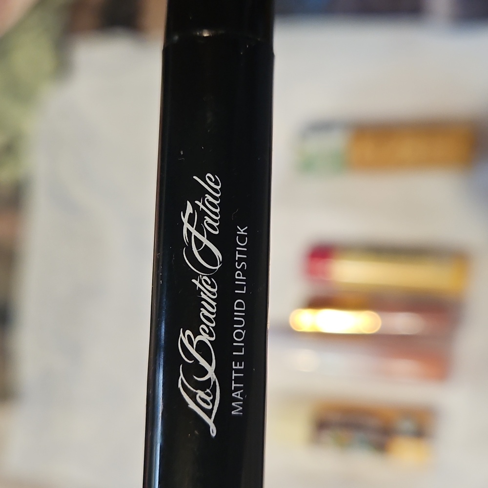 All New Lip Stuff - Picture 2 of 8